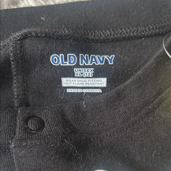 Old Navy Black Skeleton Kids Pajama Set - Picture 2 of 3